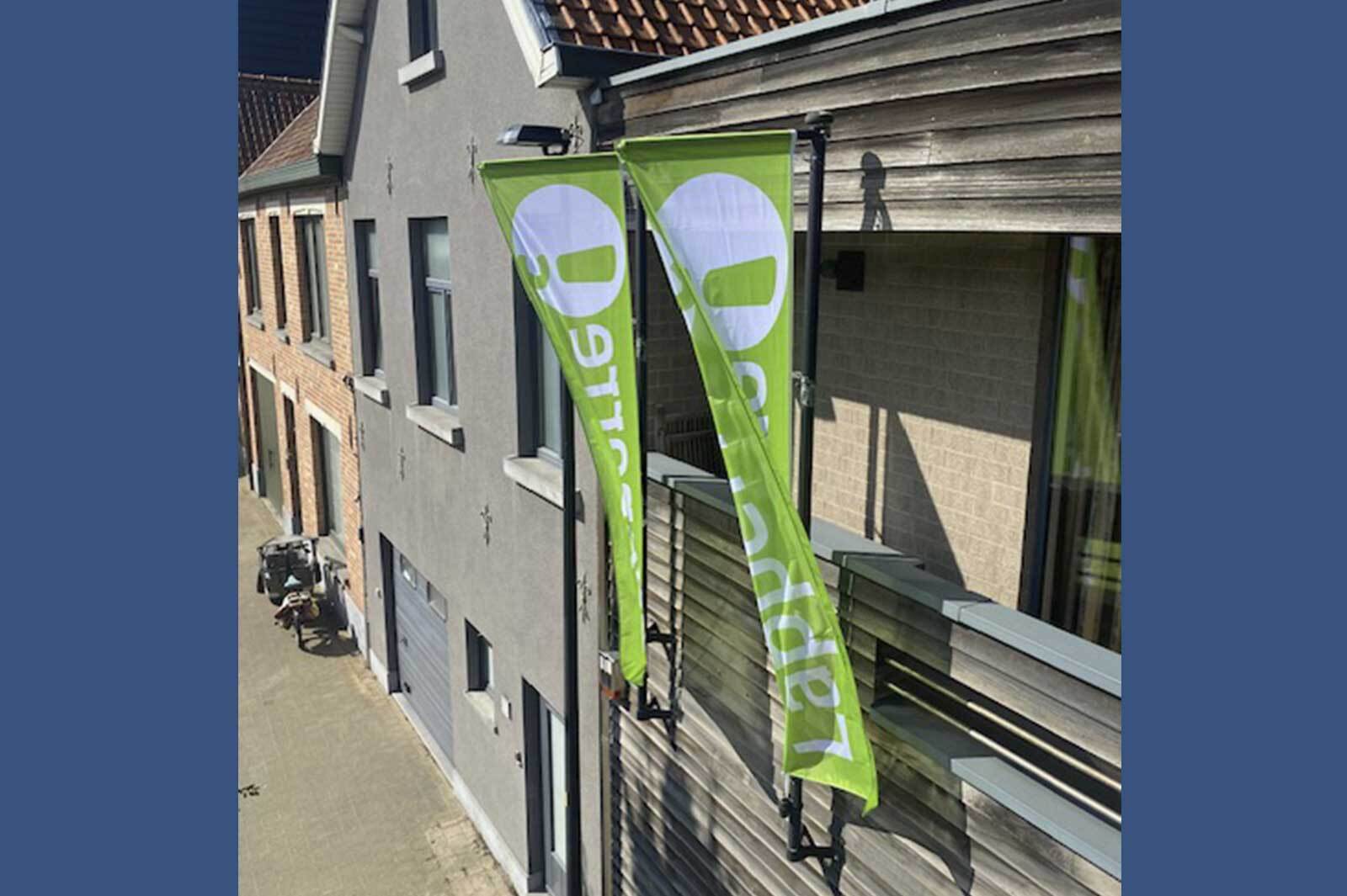 Vlaggen vlaggenmasten xl reklame 3